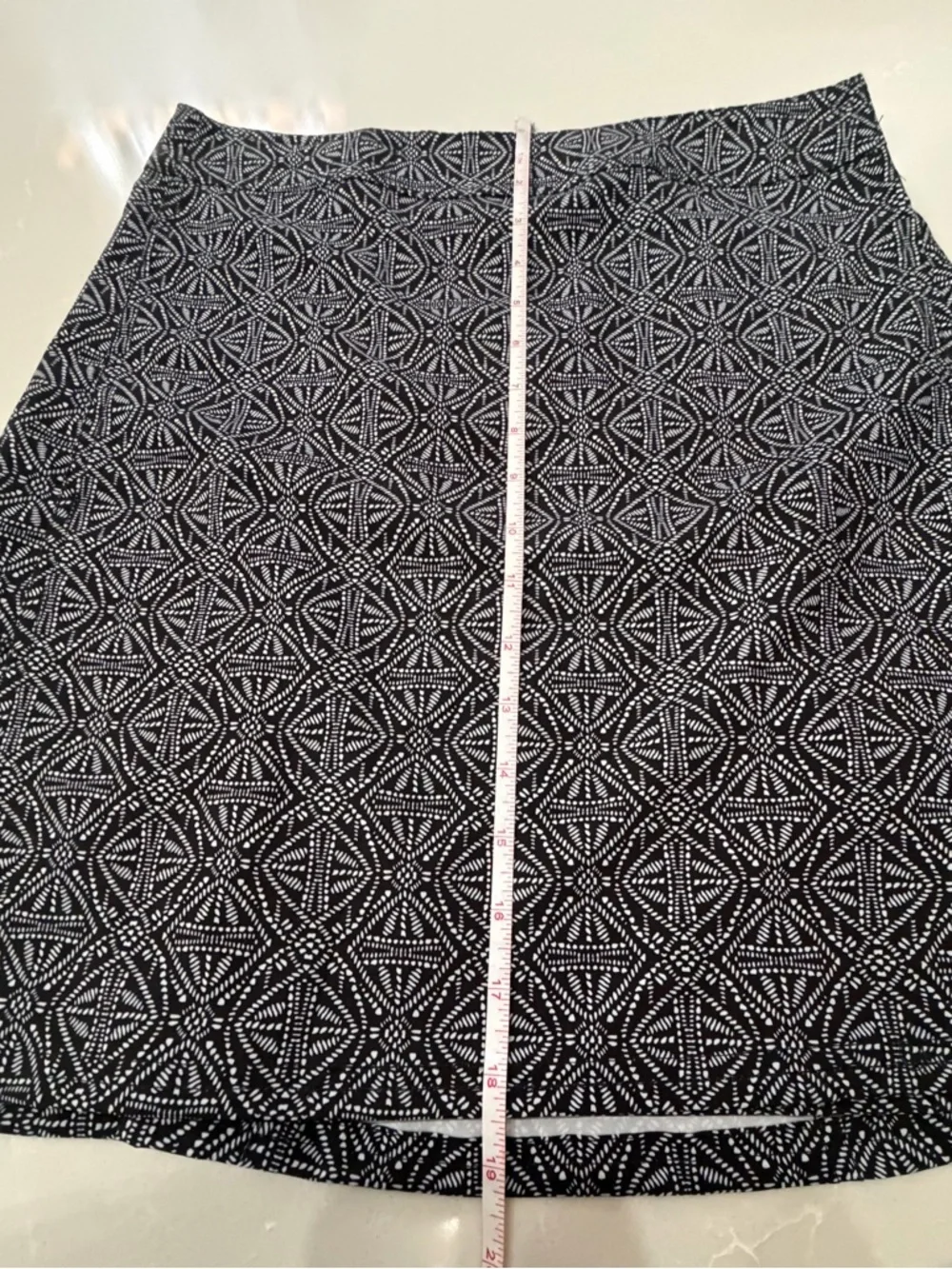 NWT Ripskirt Hawaii Black & White Geo A-Line Wrap Adjustable Skirt, S